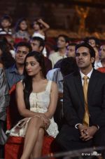 at ITA Awards red carpet in Mumbai on 4th Nov 2012 (123).JPG